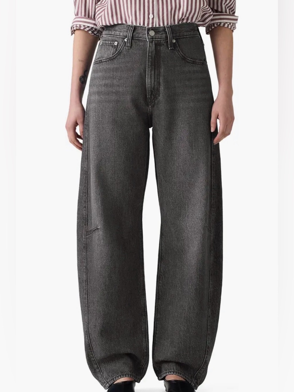 Levi’s High Waist Cinch Barrel Jeans 23x31 - NWT